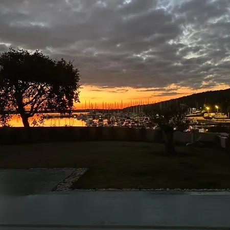 Scala Pomer-medulin Sea View Вилла *