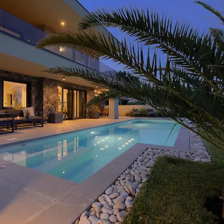 Scala Pomer-medulin Sea View Villa *