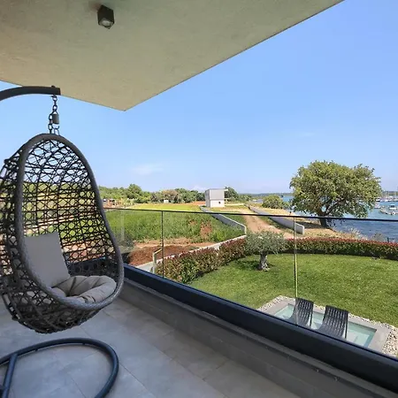 Scala Pomer-medulin Sea View