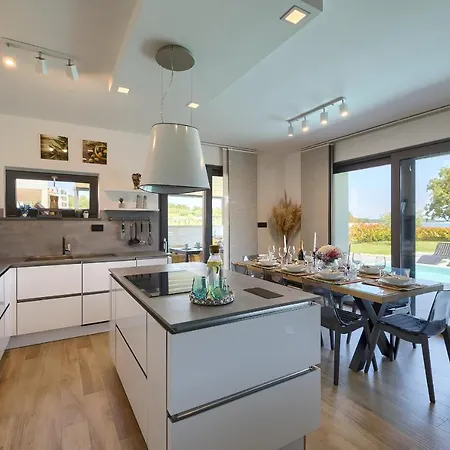 Scala Pomer-medulin Sea View