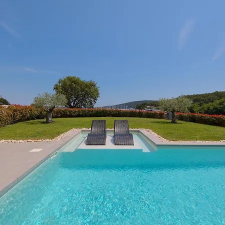 Scala Pomer-medulin Sea View Помер