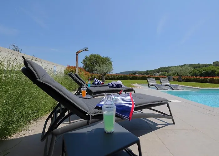 Villa Scala Pomer-medulin Sea View