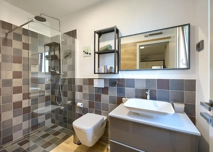 Scala Pomer-medulin Sea View Villa *