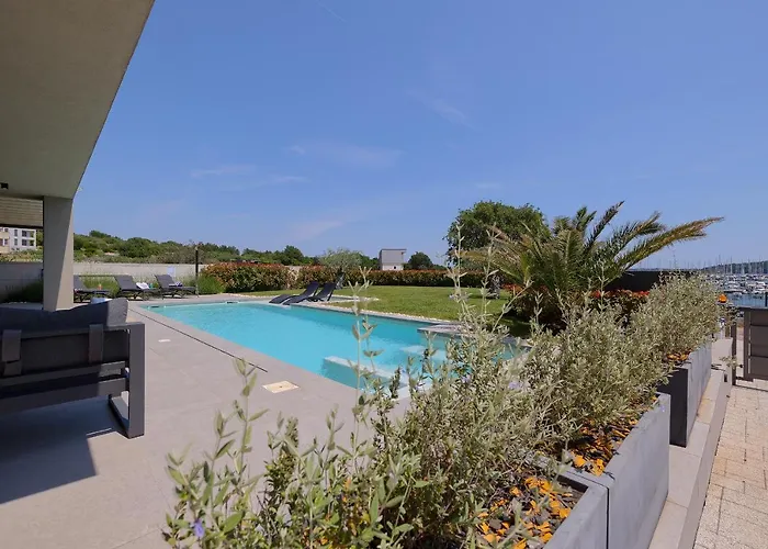 Scala Pomer-medulin Sea View Villa Pomer