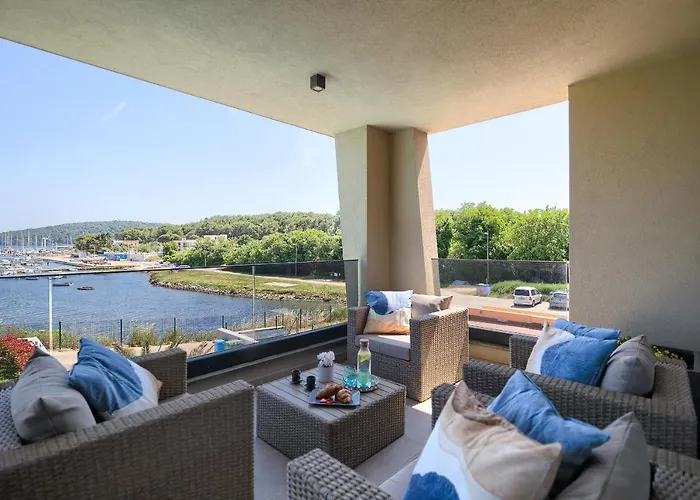 Scala Pomer-medulin Sea View