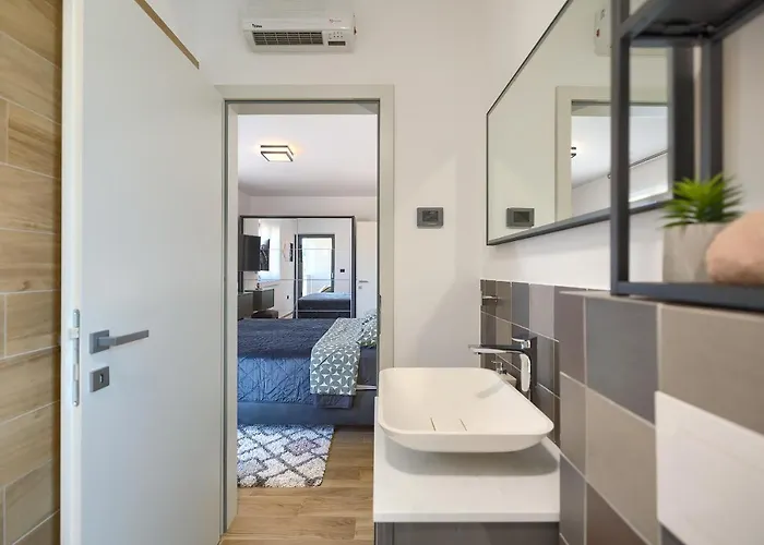 Villa Scala Pomer-medulin Sea View