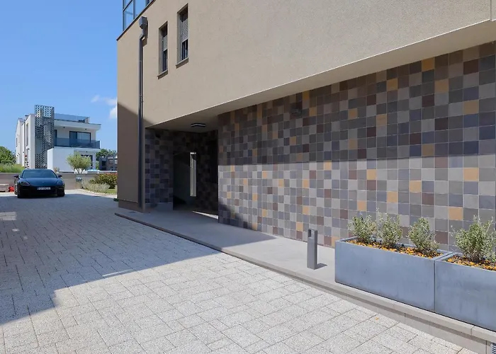 Villa Scala Pomer-medulin Sea View *